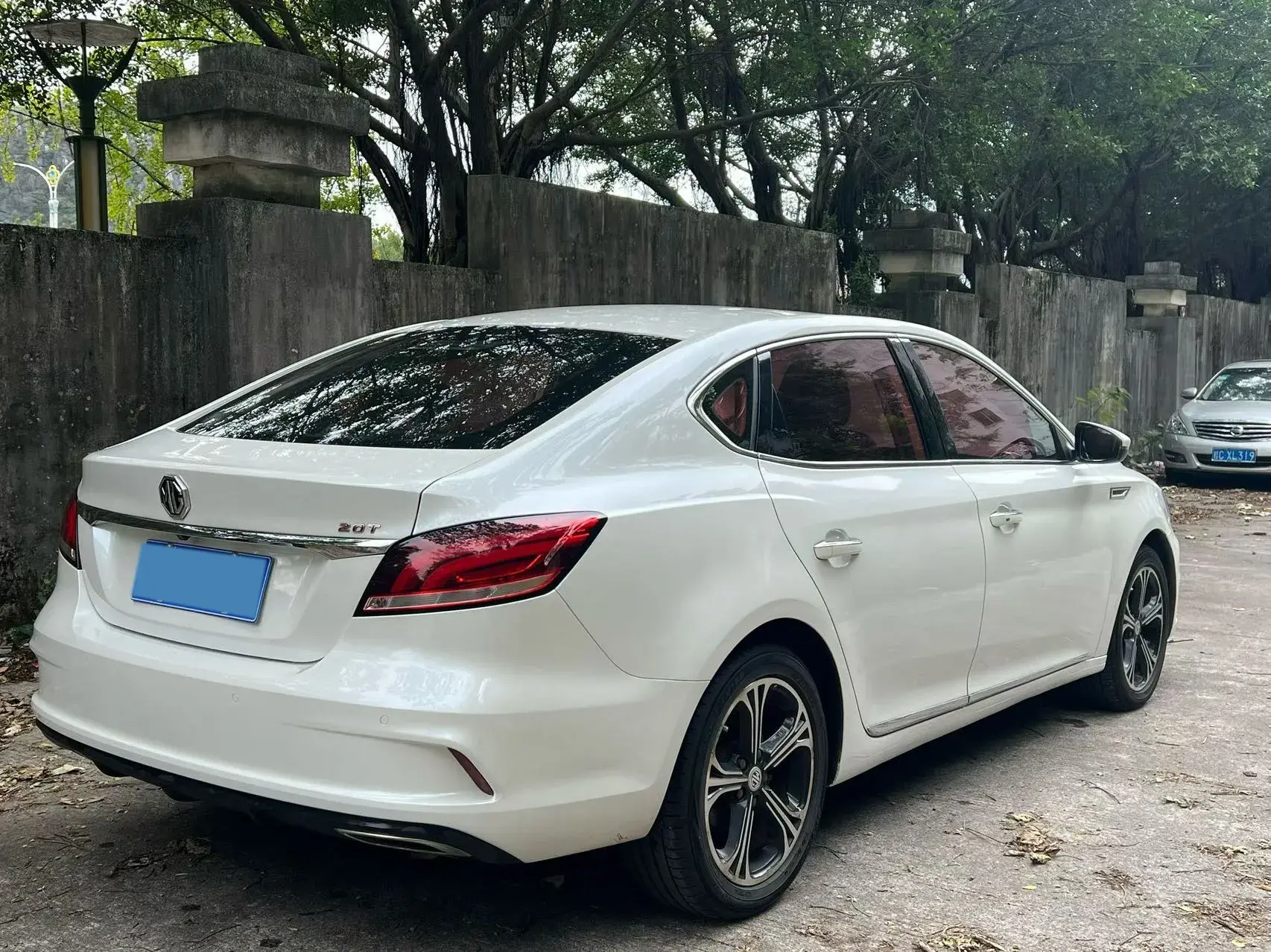 2017 MG MG6 thumbnail 4