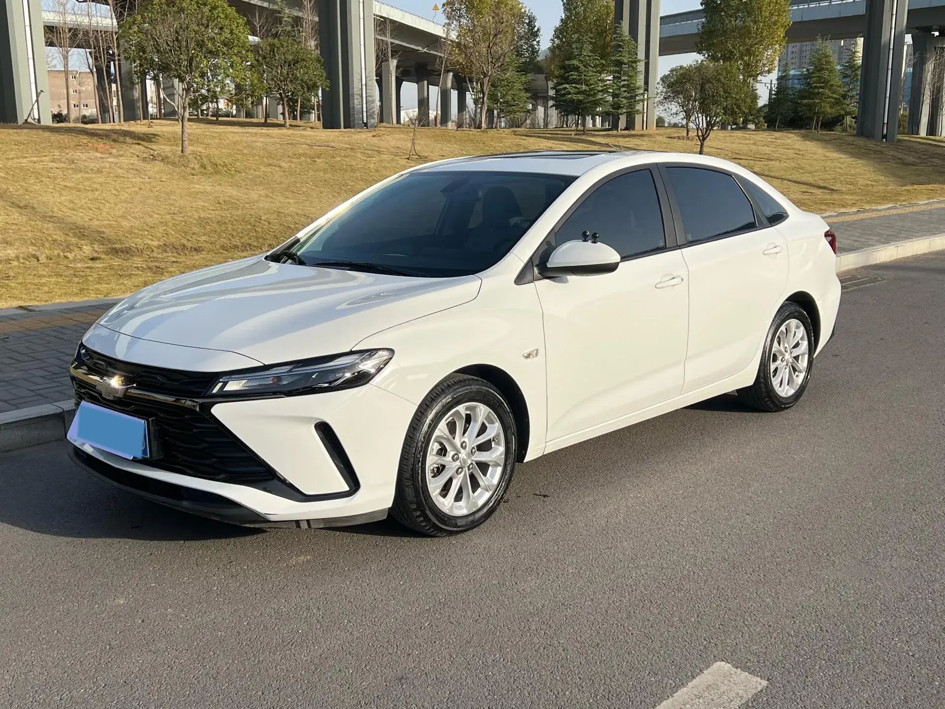 2023 CHEVROLET MONZA view 1