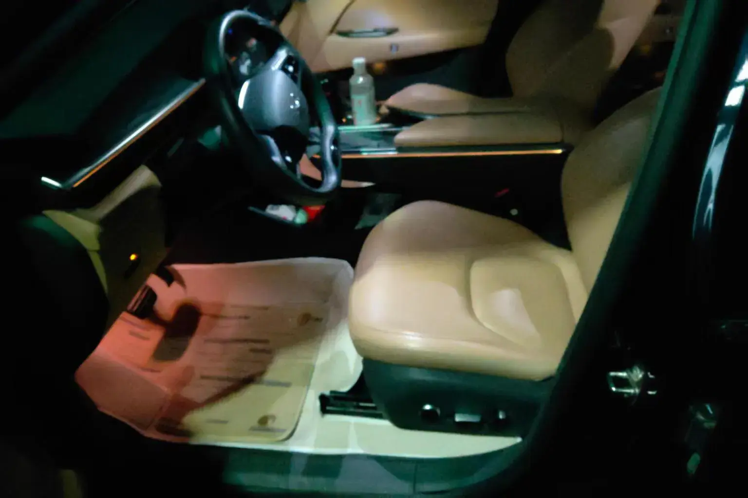 2024 ARCFOX ΑT5 thumbnail 3