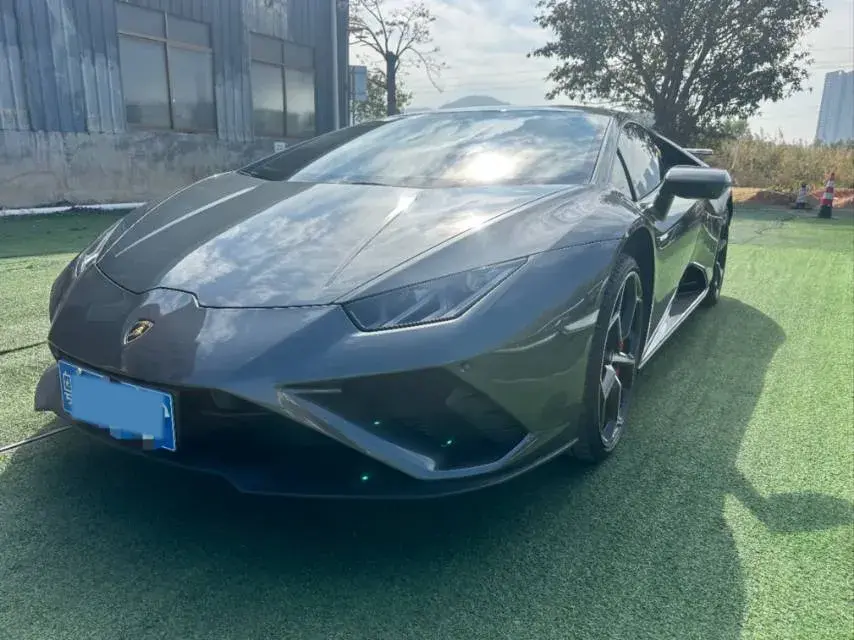 2020 Lamborghini Huracán 5.2L 611HP V10 7DCT