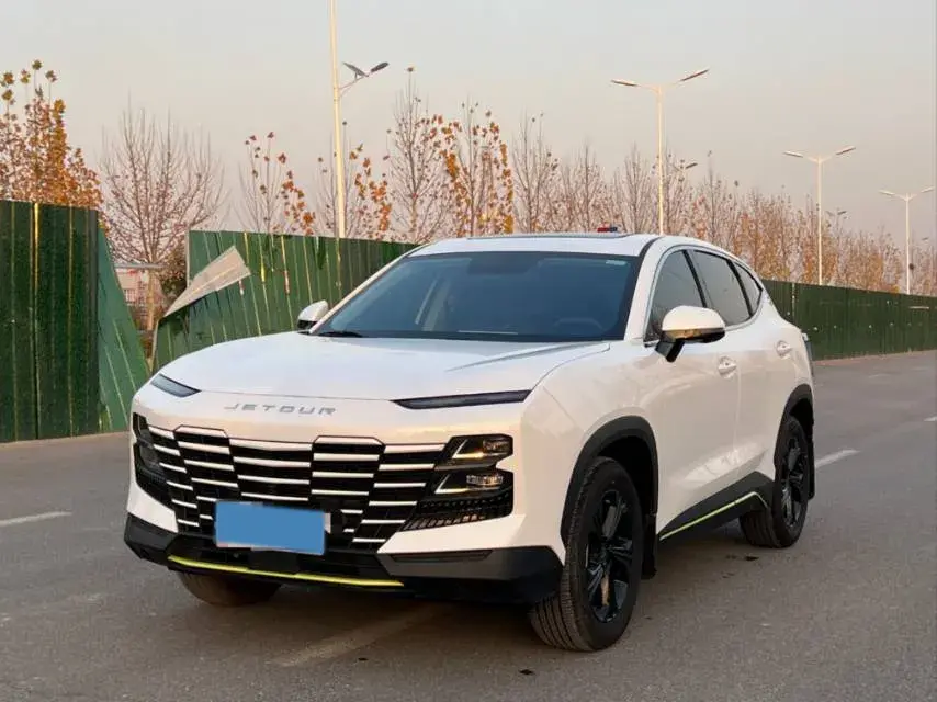 2024 Jetour DASHING 1.5T 156HP L4 6DCT