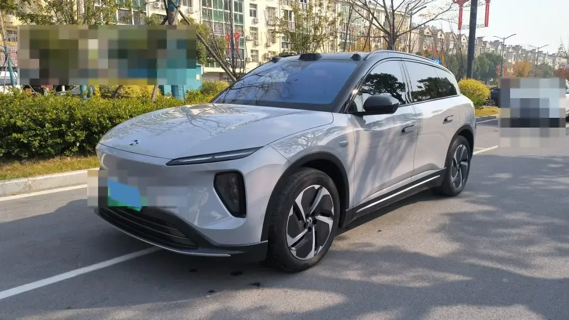 2024 NIO ES6 view 1