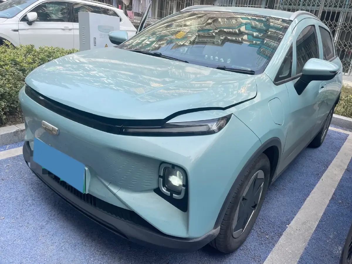 2024 Geometry E BEV 29.67KWH