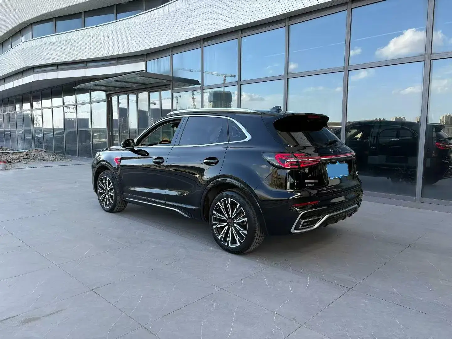 2023 HONGQI HS5 thumbnail 3