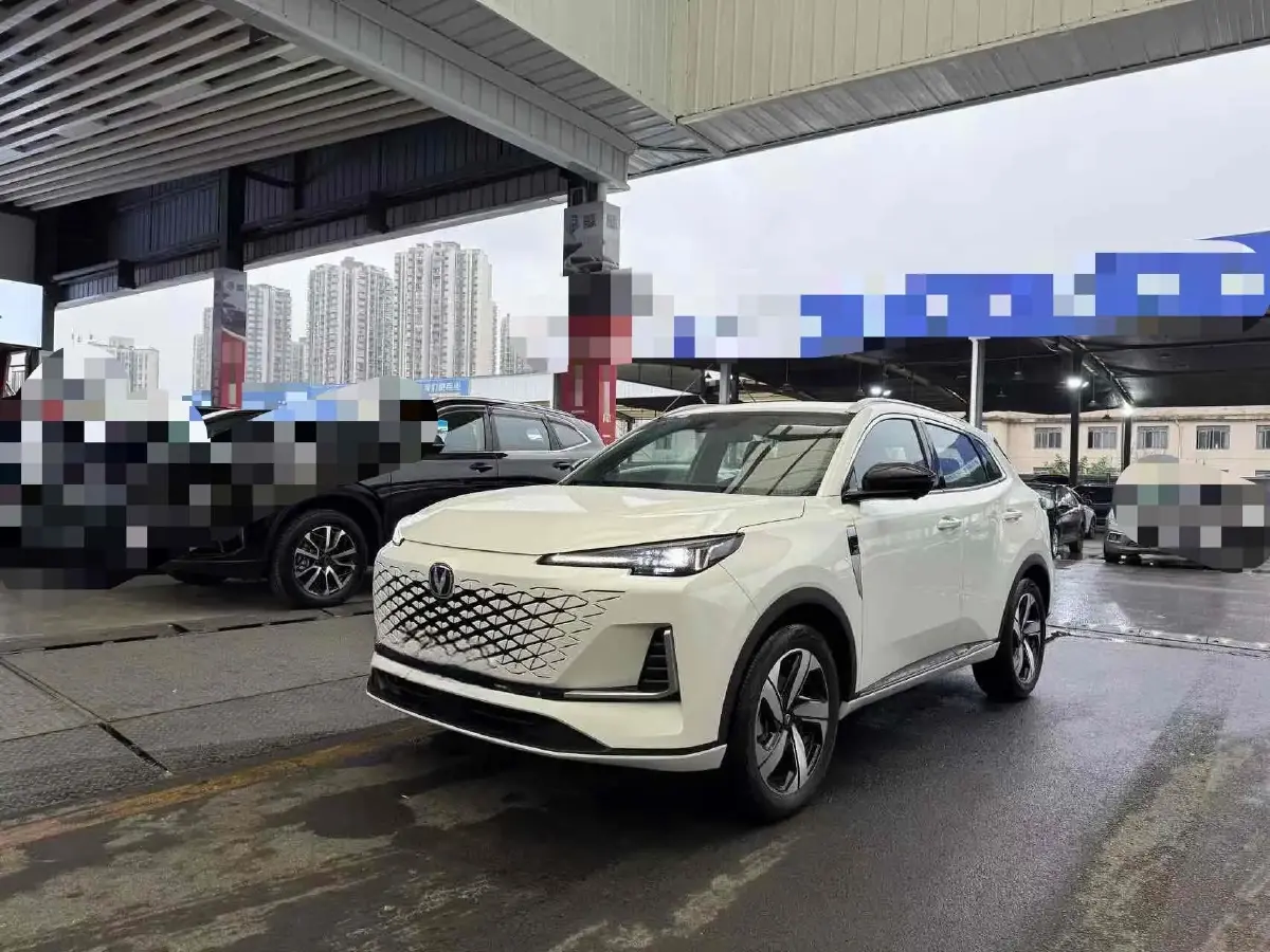 2023 ChangAn CS55 Plus 1.5T 188HP L4 7DCT