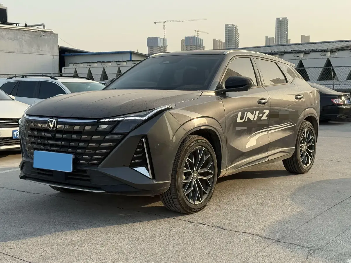 2025 ChangAn UNI-Z 1.5T 188HP L4 7DCT