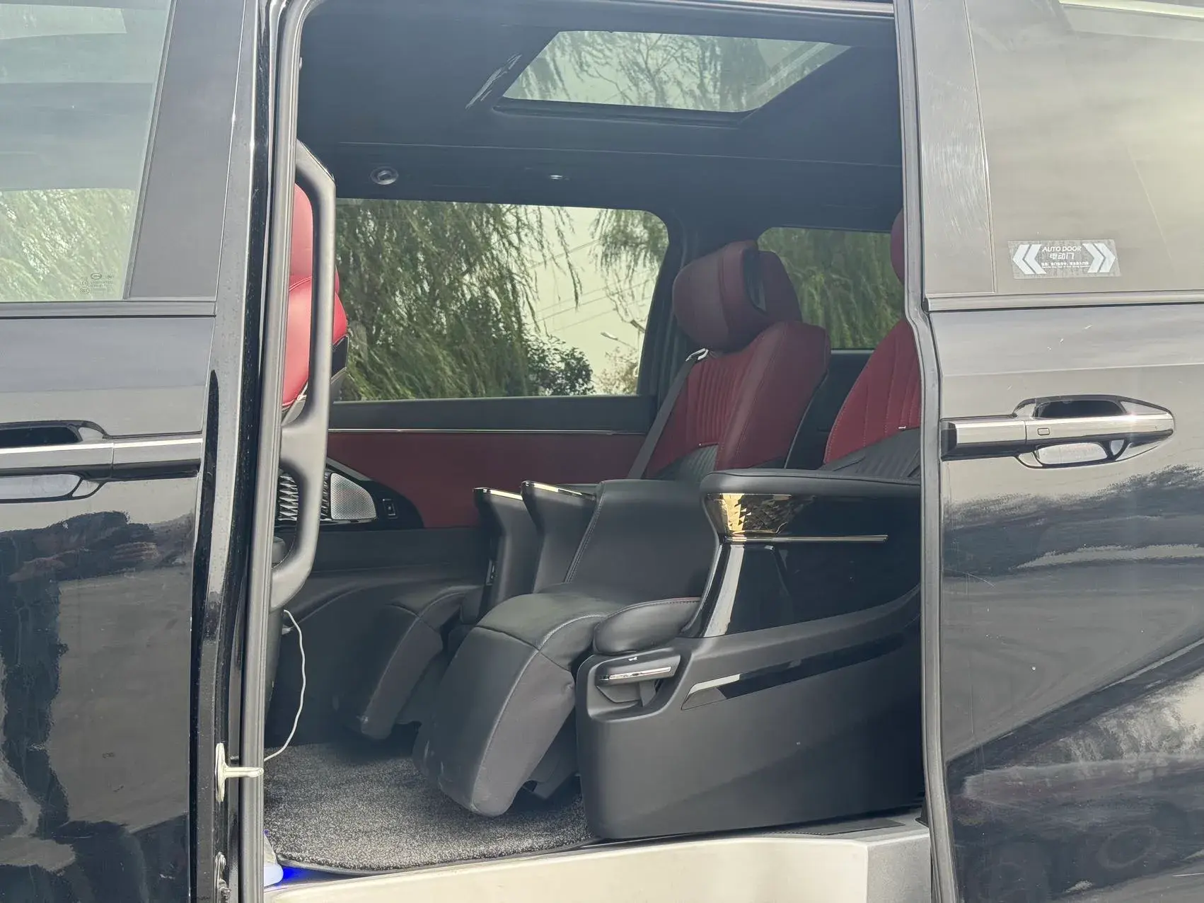 2023 GAC TRUMPCHI thumbnail 3