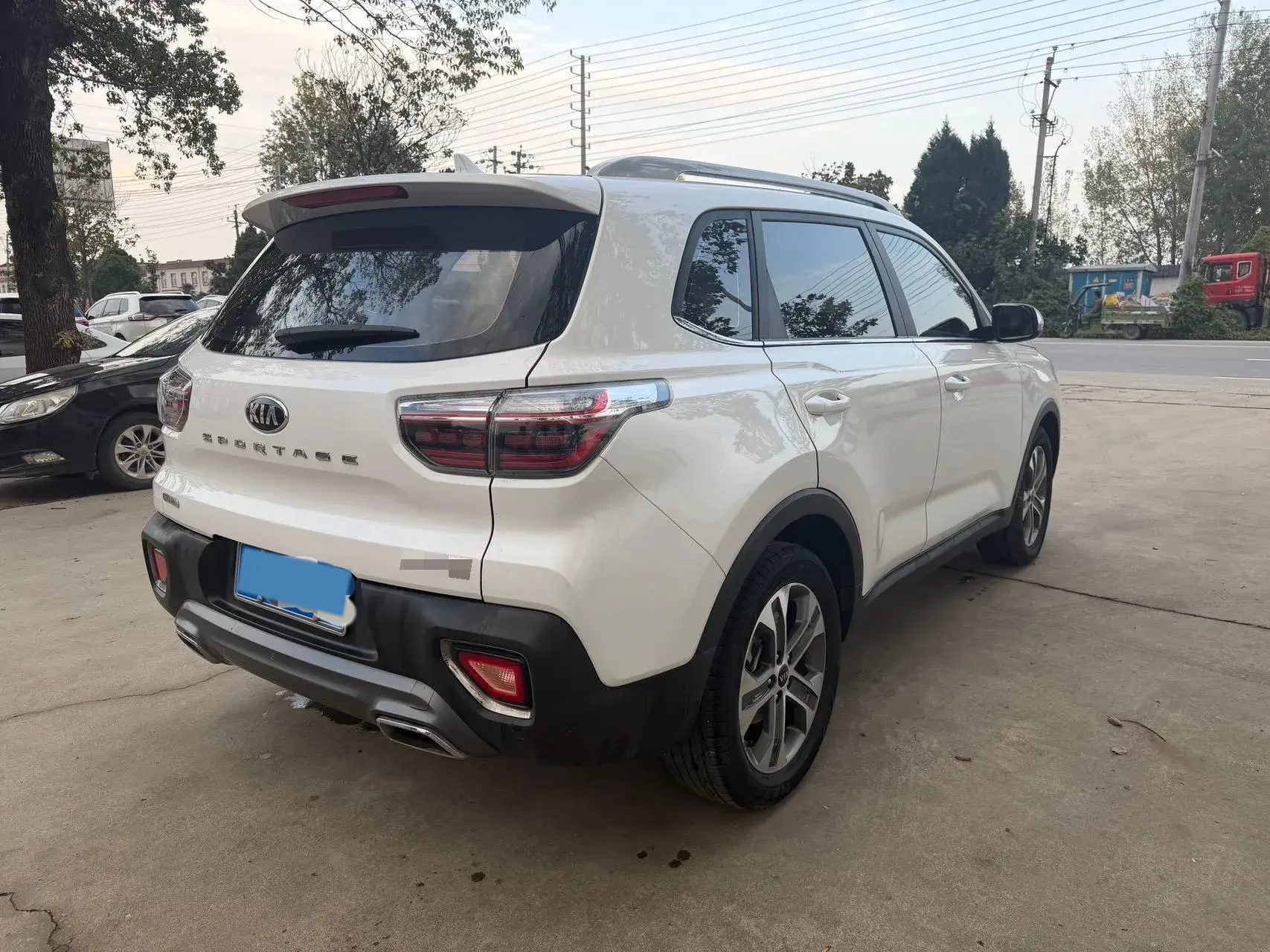 2019 KIA SPORTAGE thumbnail 4