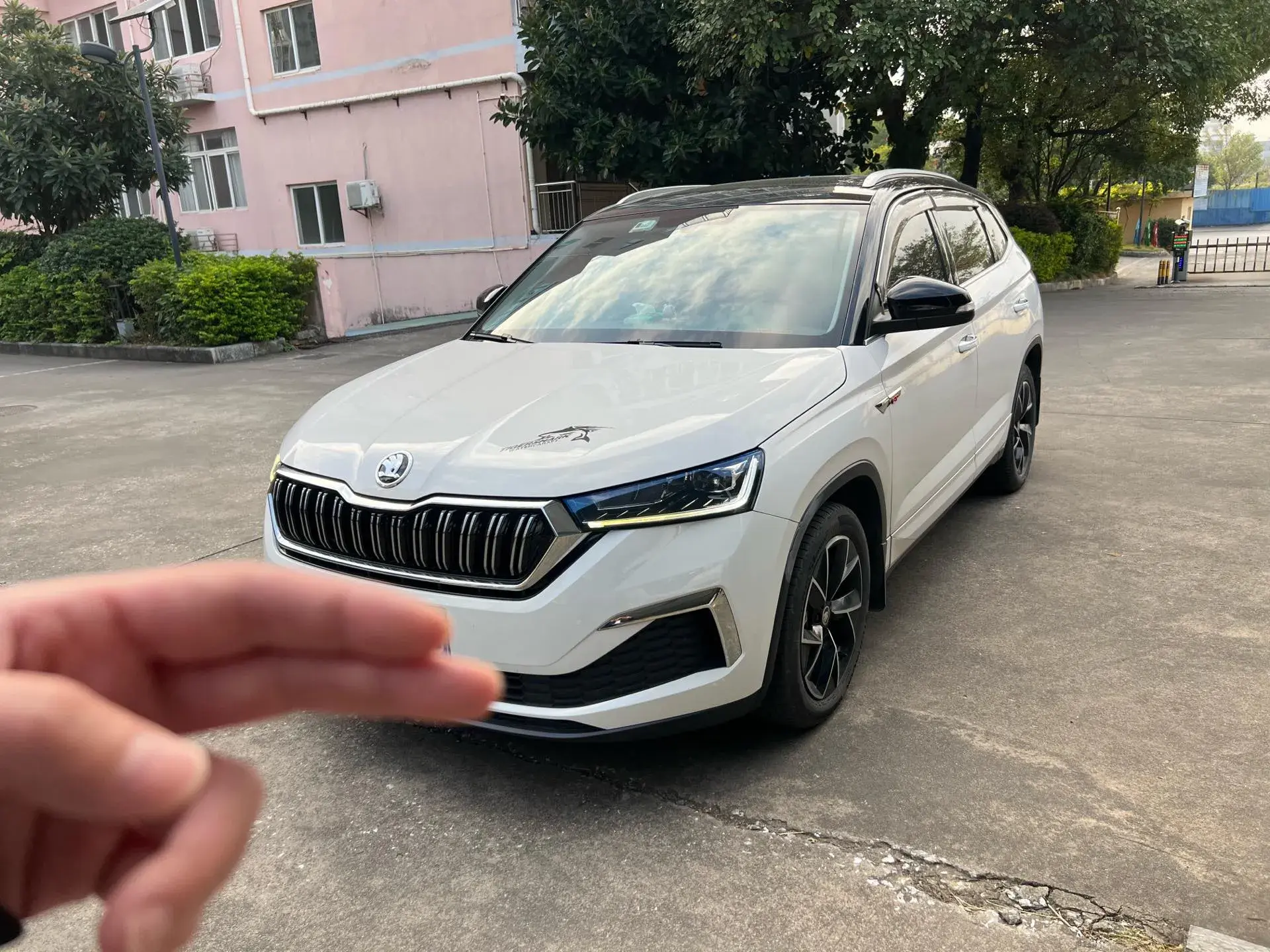 2020 SKODA KAMIQ view 1