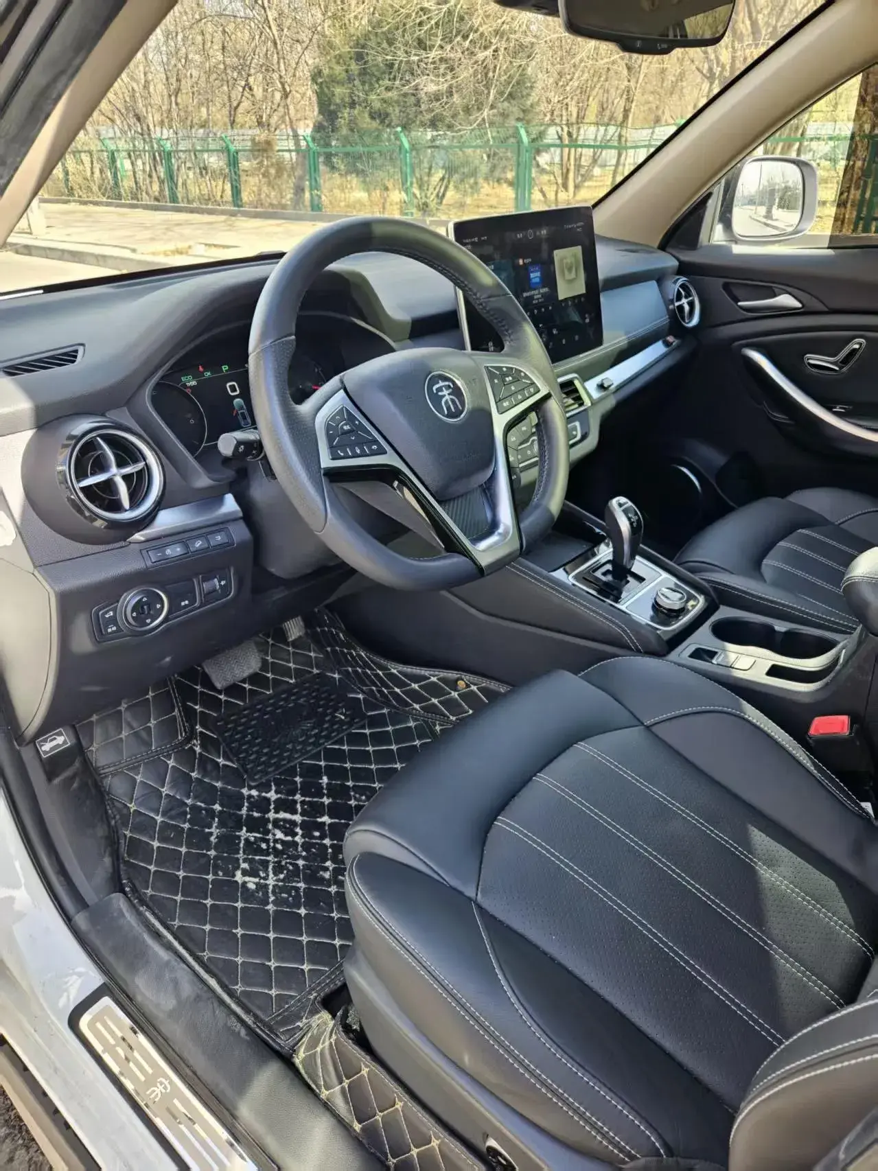 2019 BYD SONG thumbnail 3