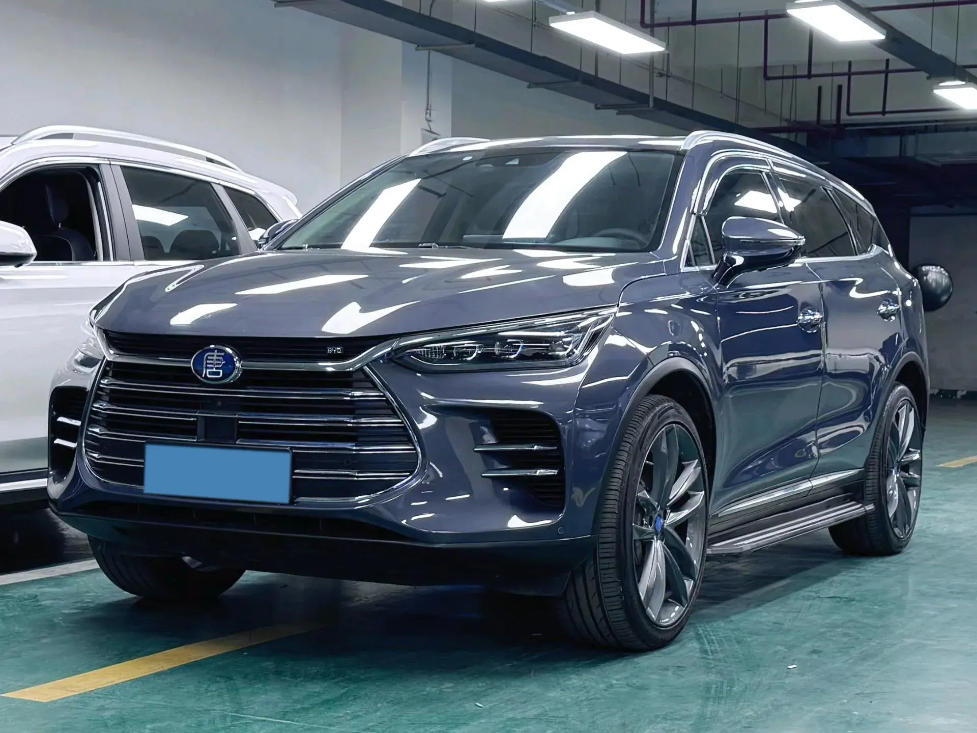 2018 BYD TANG view 1