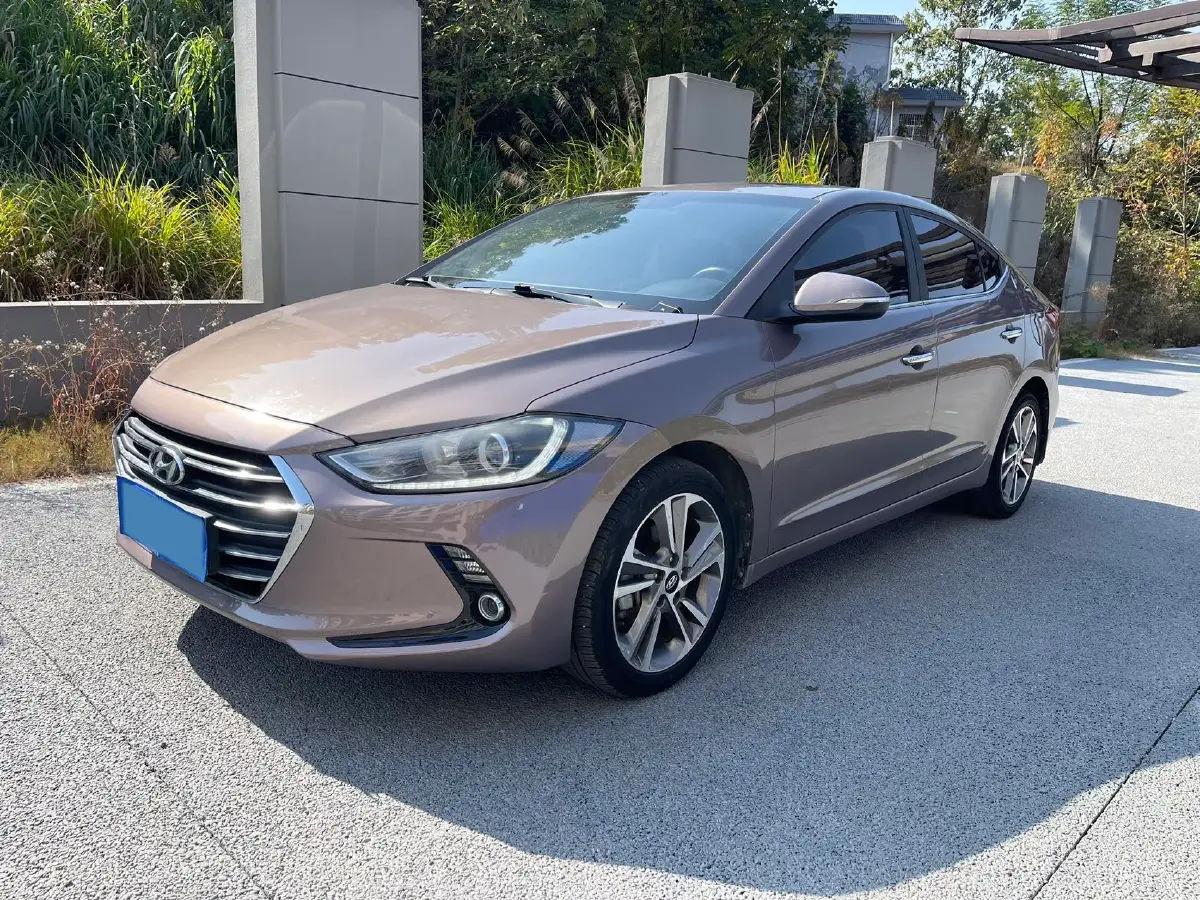 2016 Hyundai Elantra 1.6L 130HP L4 6AT
