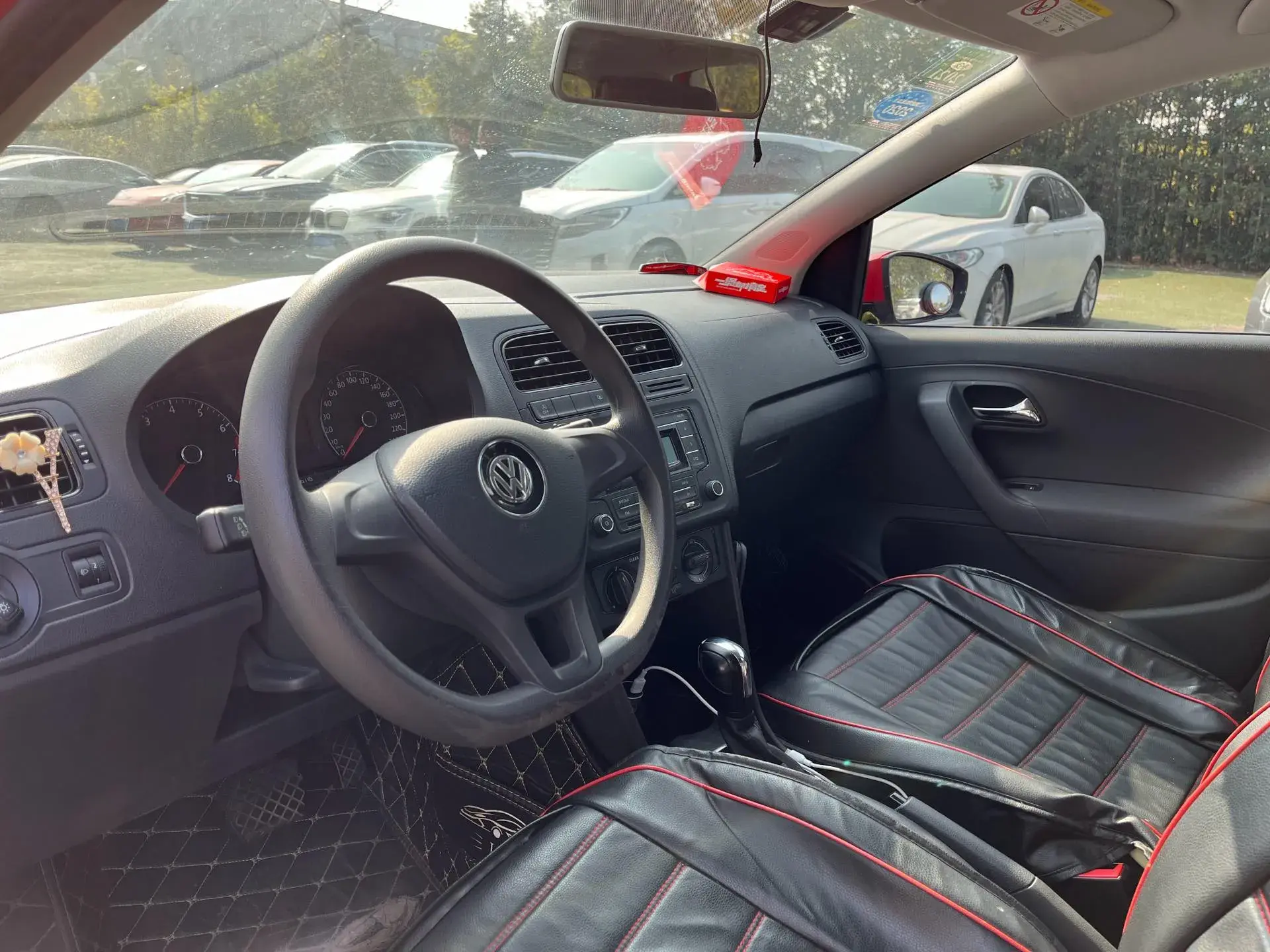 2018 VOLKSWAGEN POLO thumbnail 4