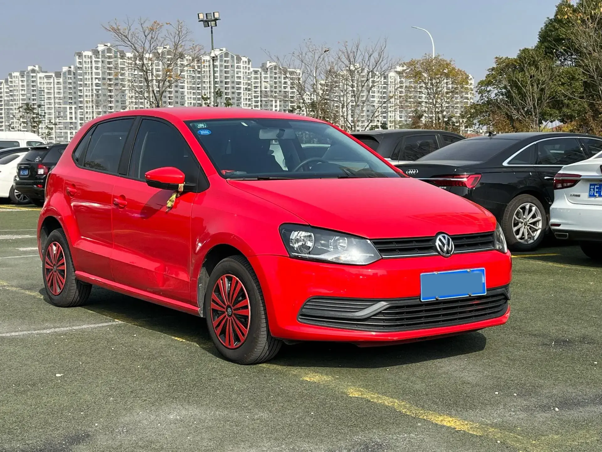 2018 VOLKSWAGEN POLO thumbnail 3