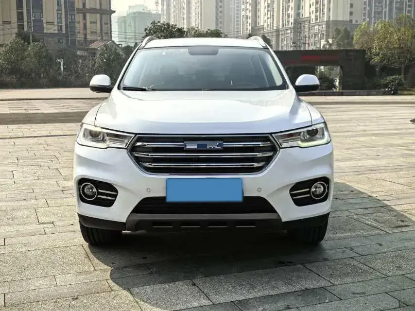 2017 HAVAL H6 thumbnail 2