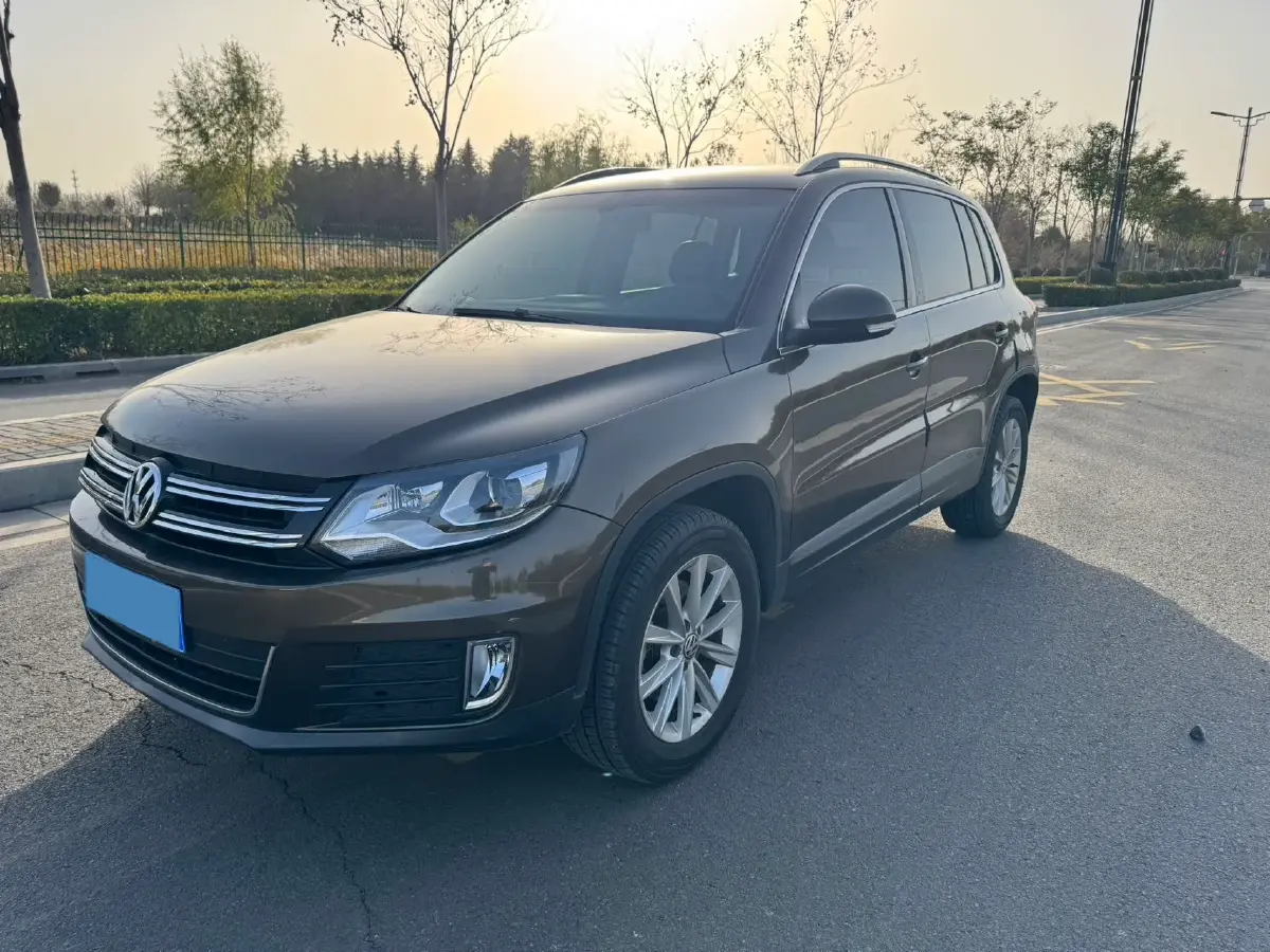 2016 Volkswagen Tiguan 1.4T 150HP L4 6DCT