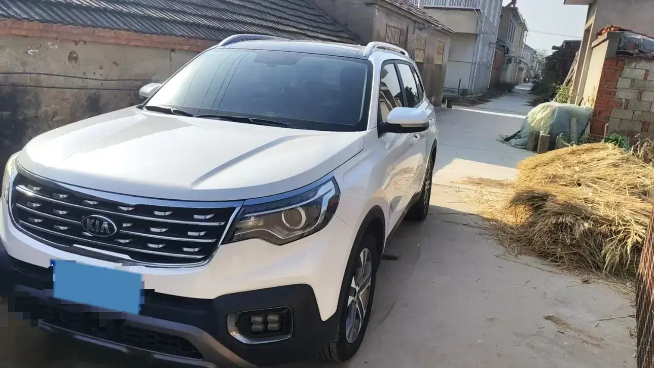 2019 KIA SPORTAGE view 1