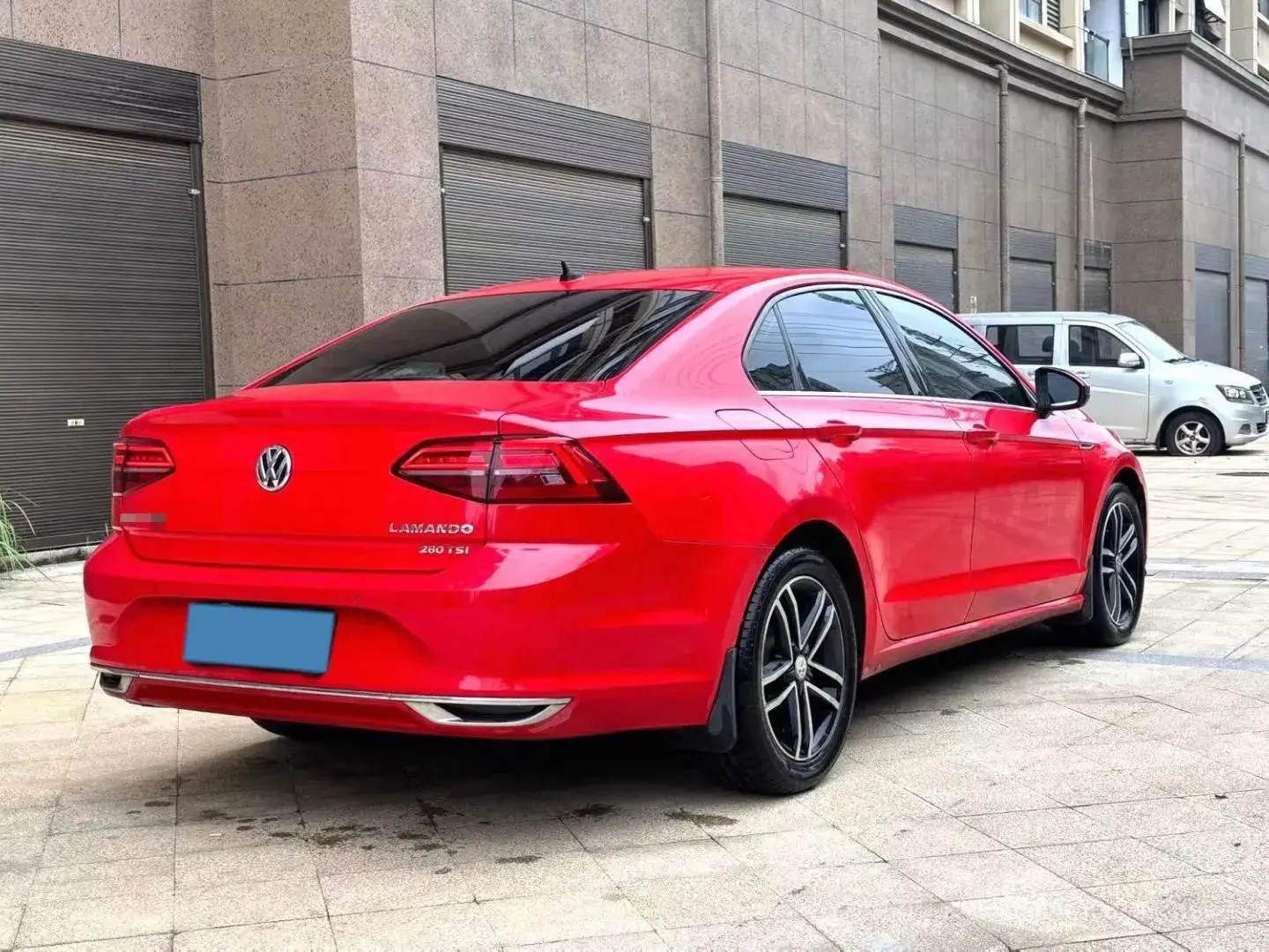 2019 VOLKSWAGEN LAMANDO thumbnail 3