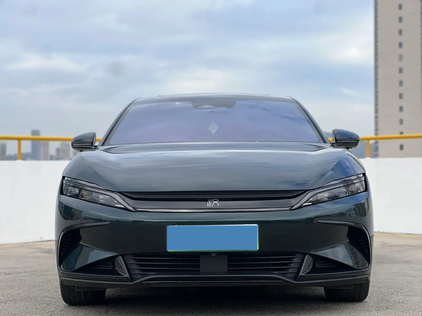 2022 BYD HAN thumbnail 2