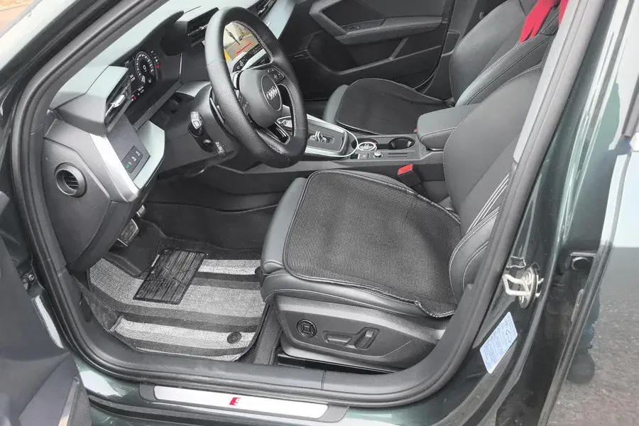 2024 AUDI A3 thumbnail 2