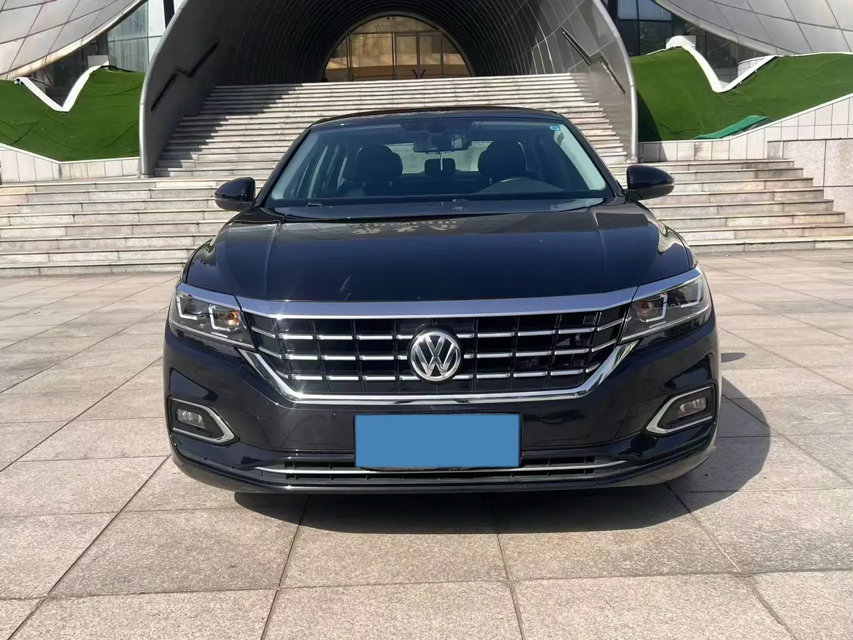 2020 VOLKSWAGEN PASSAT thumbnail 3