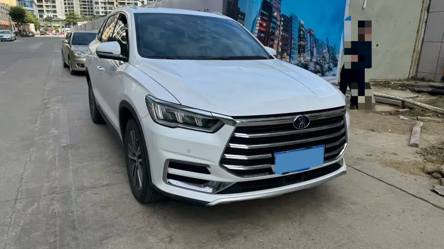 2019 BYD SONG thumbnail 3