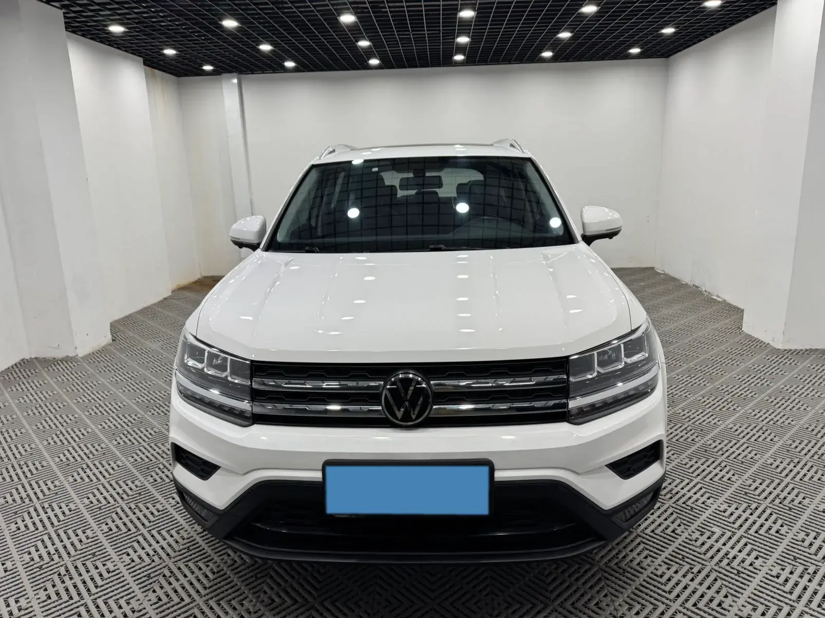 2022 VOLKSWAGEN THARU thumbnail 3