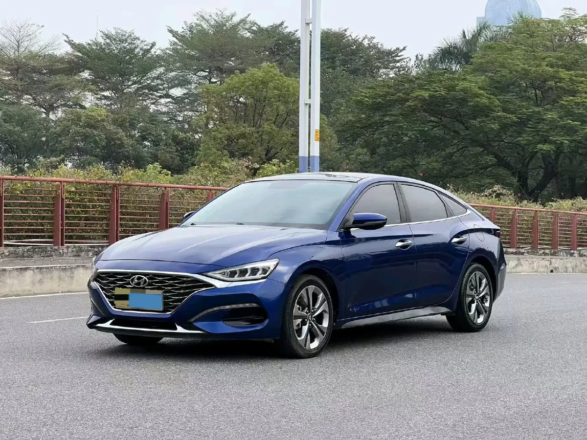 2019 Hyundai La Festa 1.6T 204HP L4 7DCT