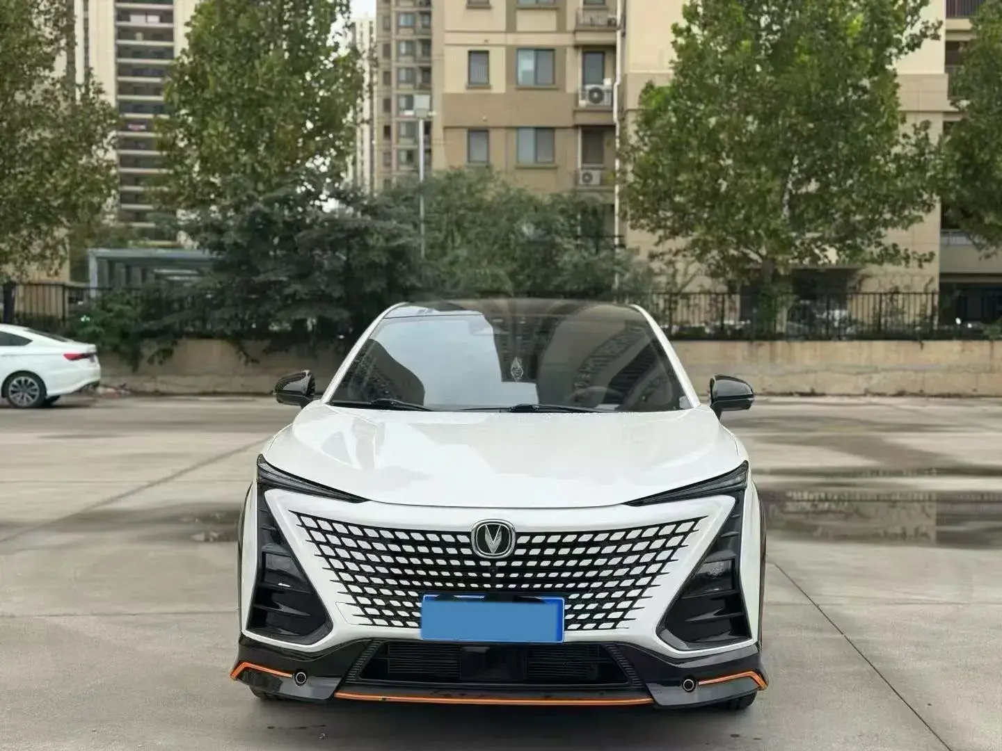 2023 CHANGAN UNI-T thumbnail 2