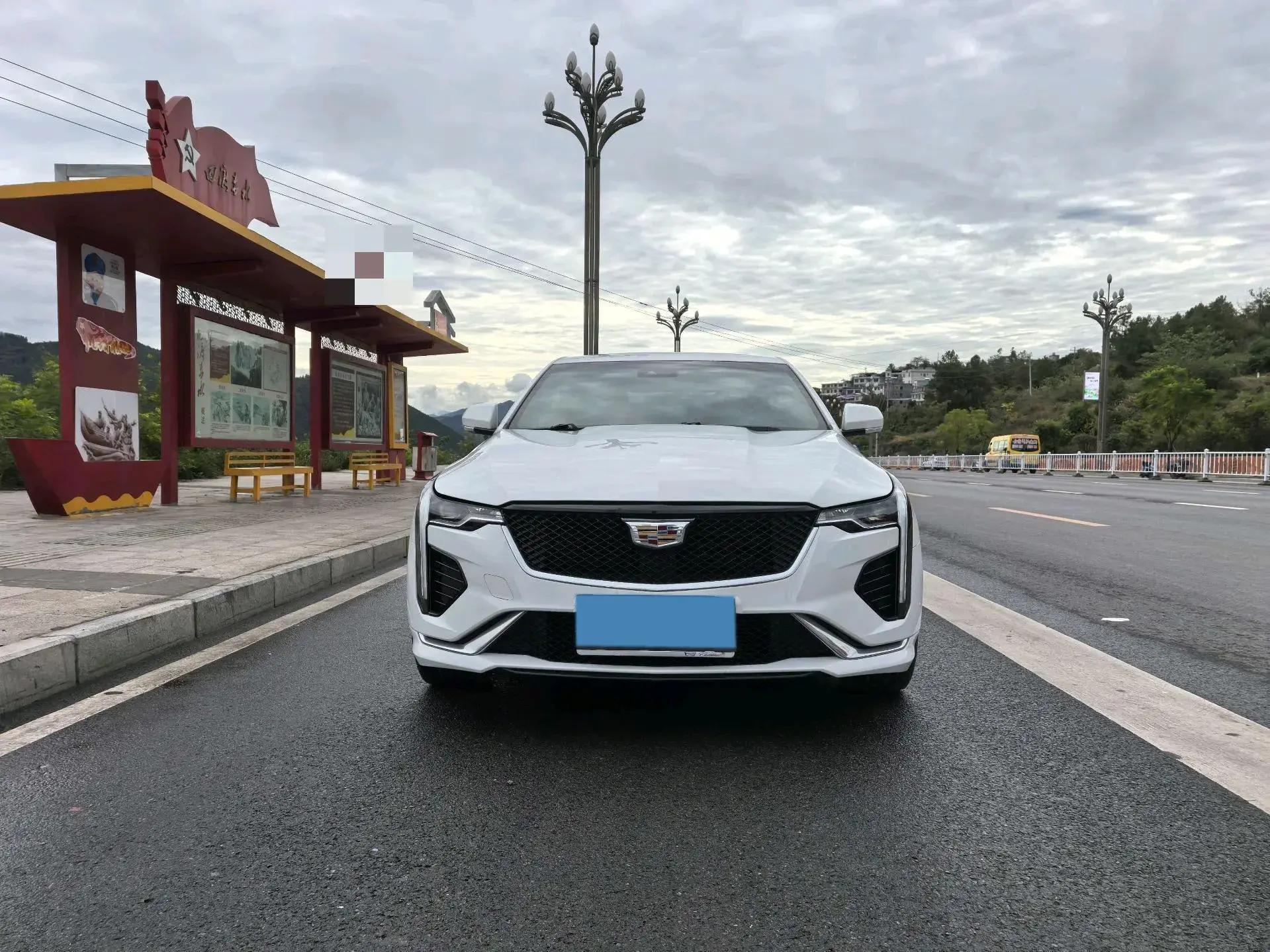 2021 CADILLAC CT4 thumbnail 3