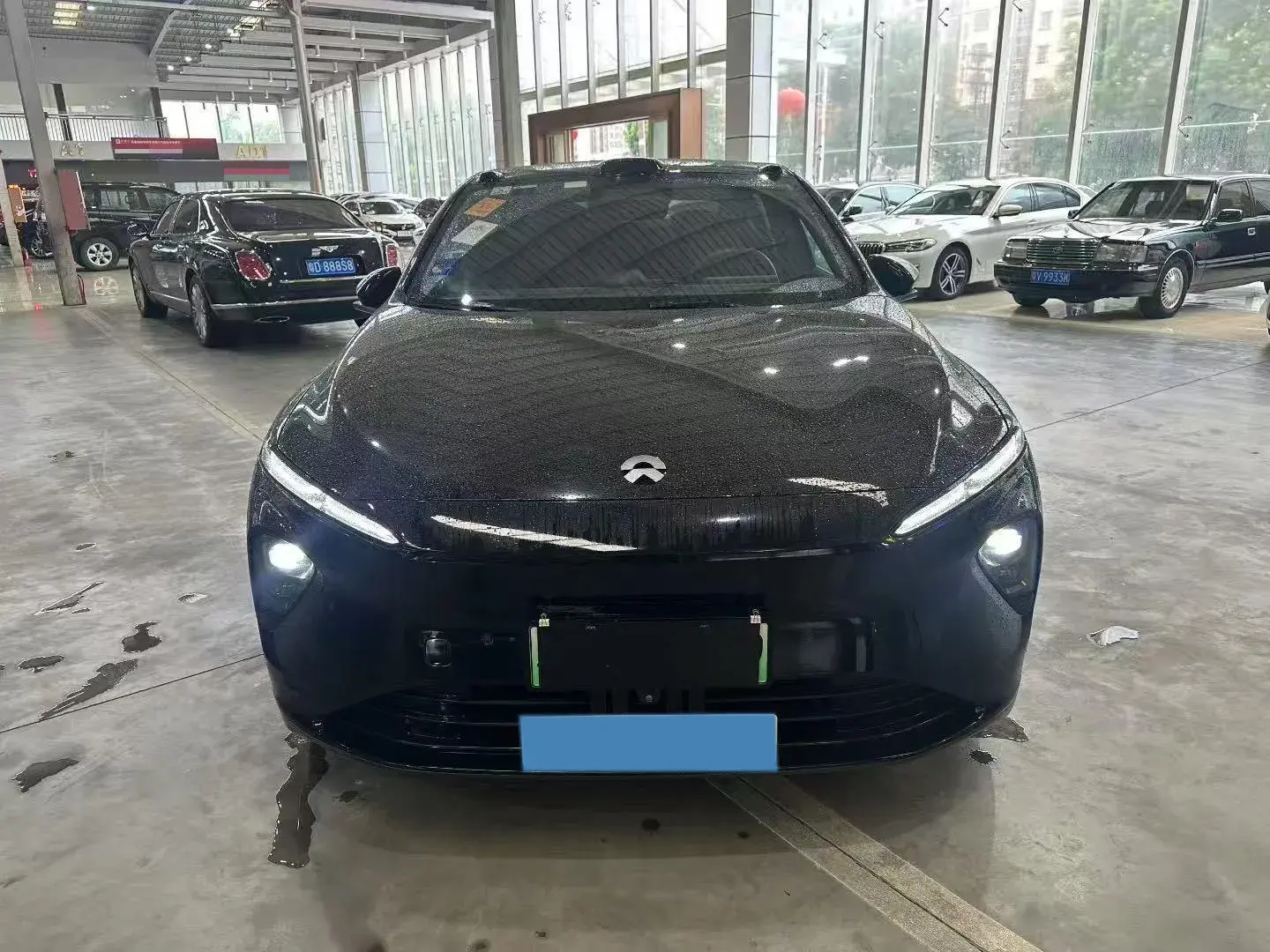 2021 VOLKSWAGEN ID.6 thumbnail 2