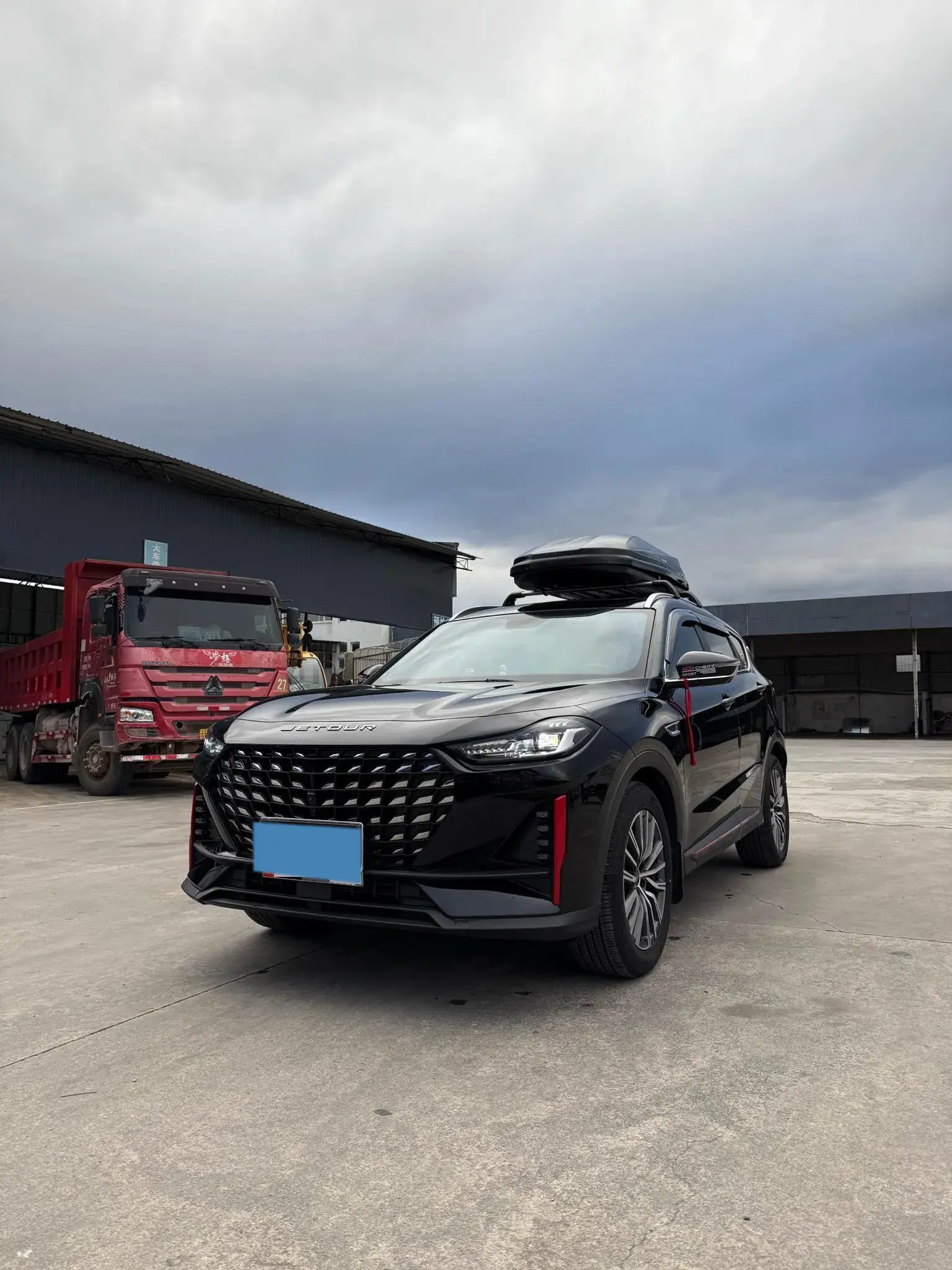 2024 JETOUR X70 view 1