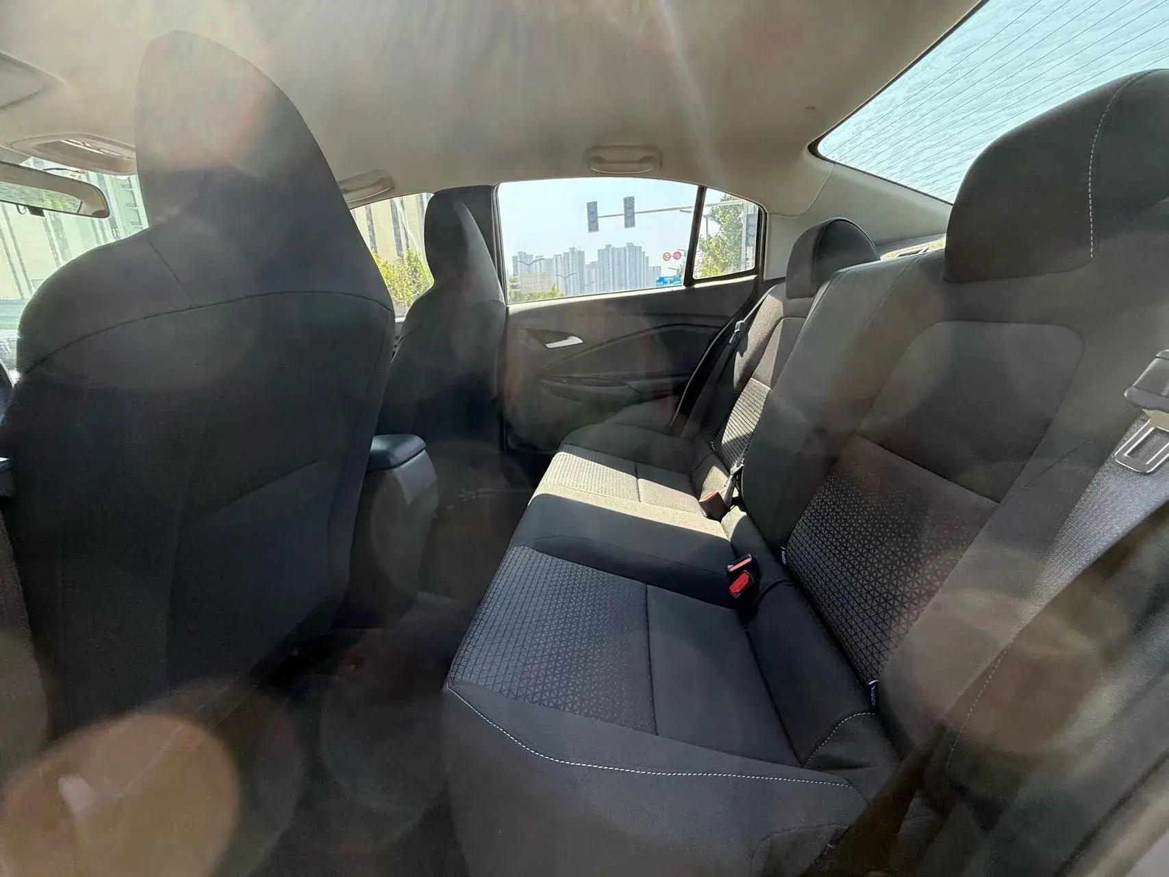 2021 CHEVROLET CAVALIER thumbnail 4