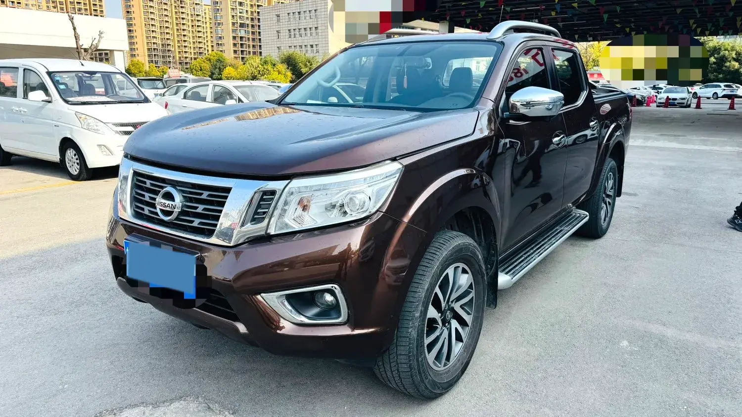2021 Nissan Navara 2.5L 190HP L4 7AT