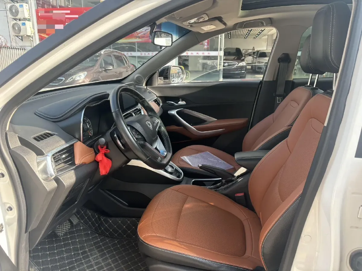 2018 Bestune B30 1.6L 109HP L4 5MT,autocango,china used car exporter,china ev exporter,chinese used car exporter,chinese used ev exporter