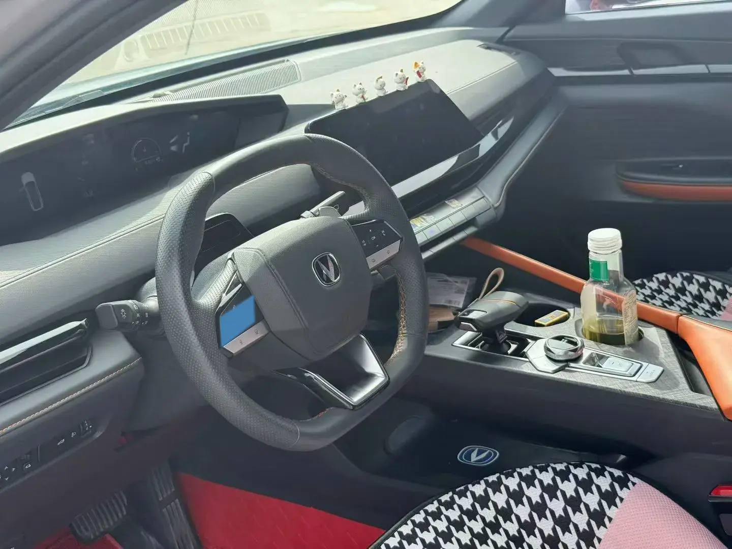 2022 CHANGAN UNI-V thumbnail 4