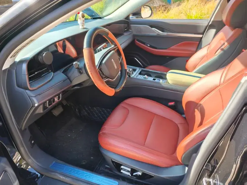 2024 LINCOLN Z thumbnail 4