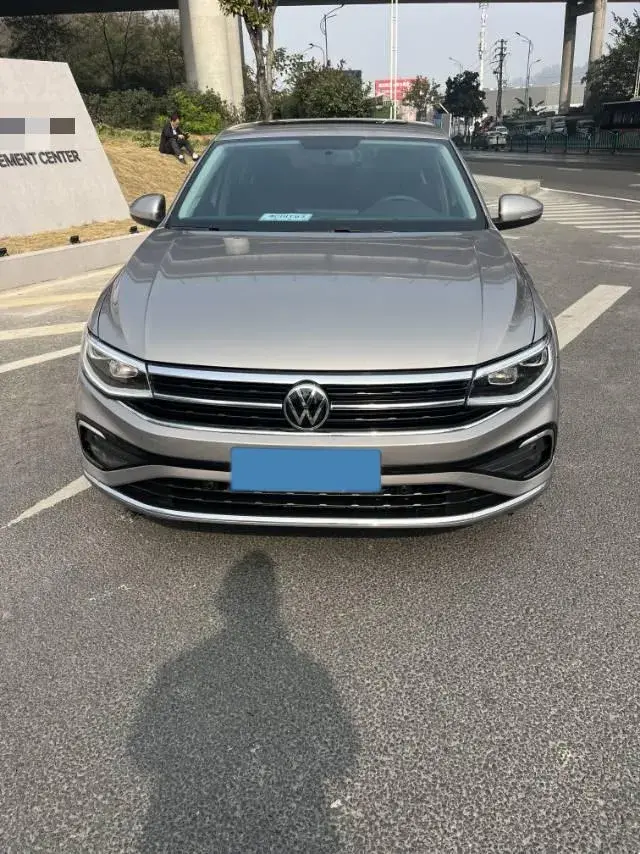 2023 VOLKSWAGEN BORA thumbnail 2