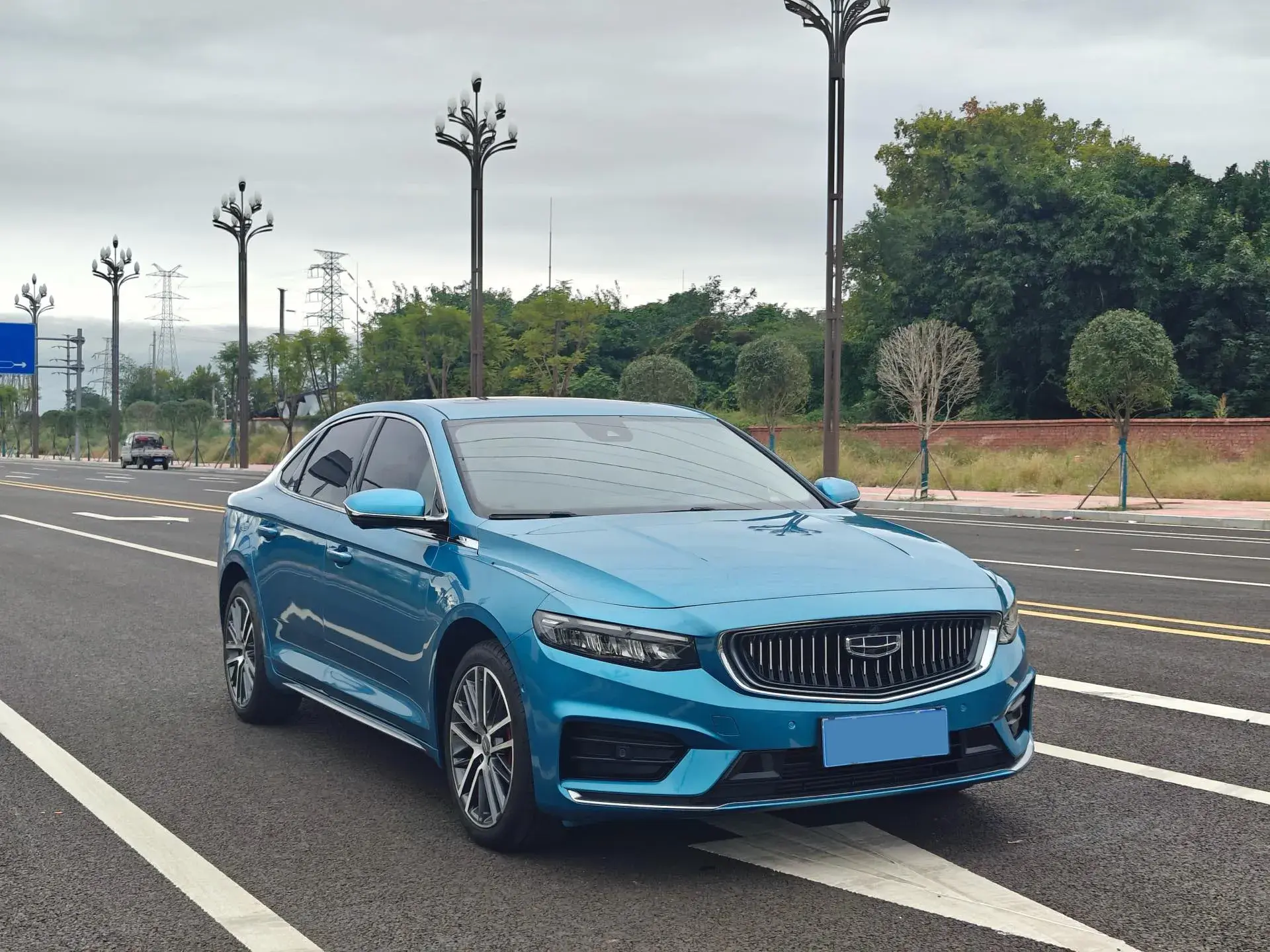 2021 GEELY PREFACE thumbnail 3