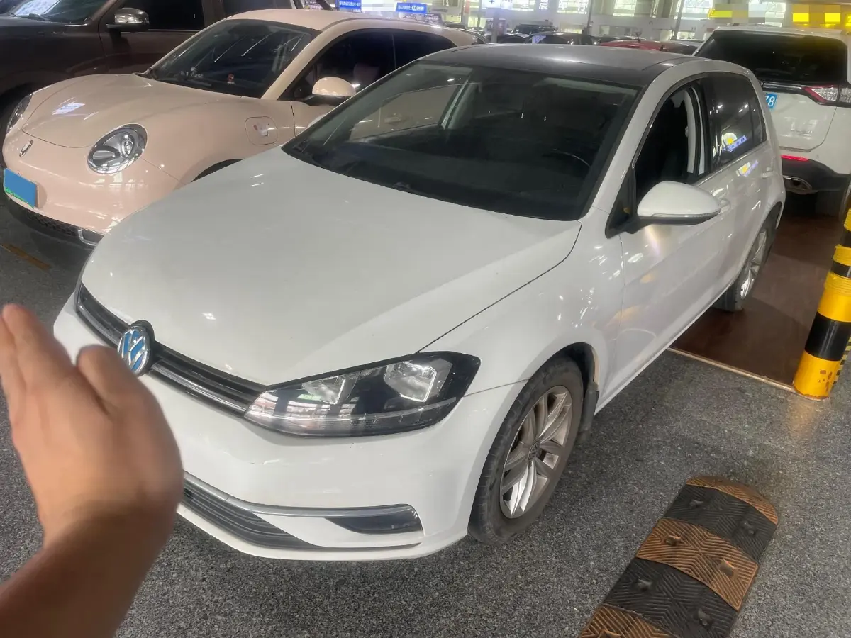 2019 Volkswagen Golf 1.4T 150HP L4 7DCT