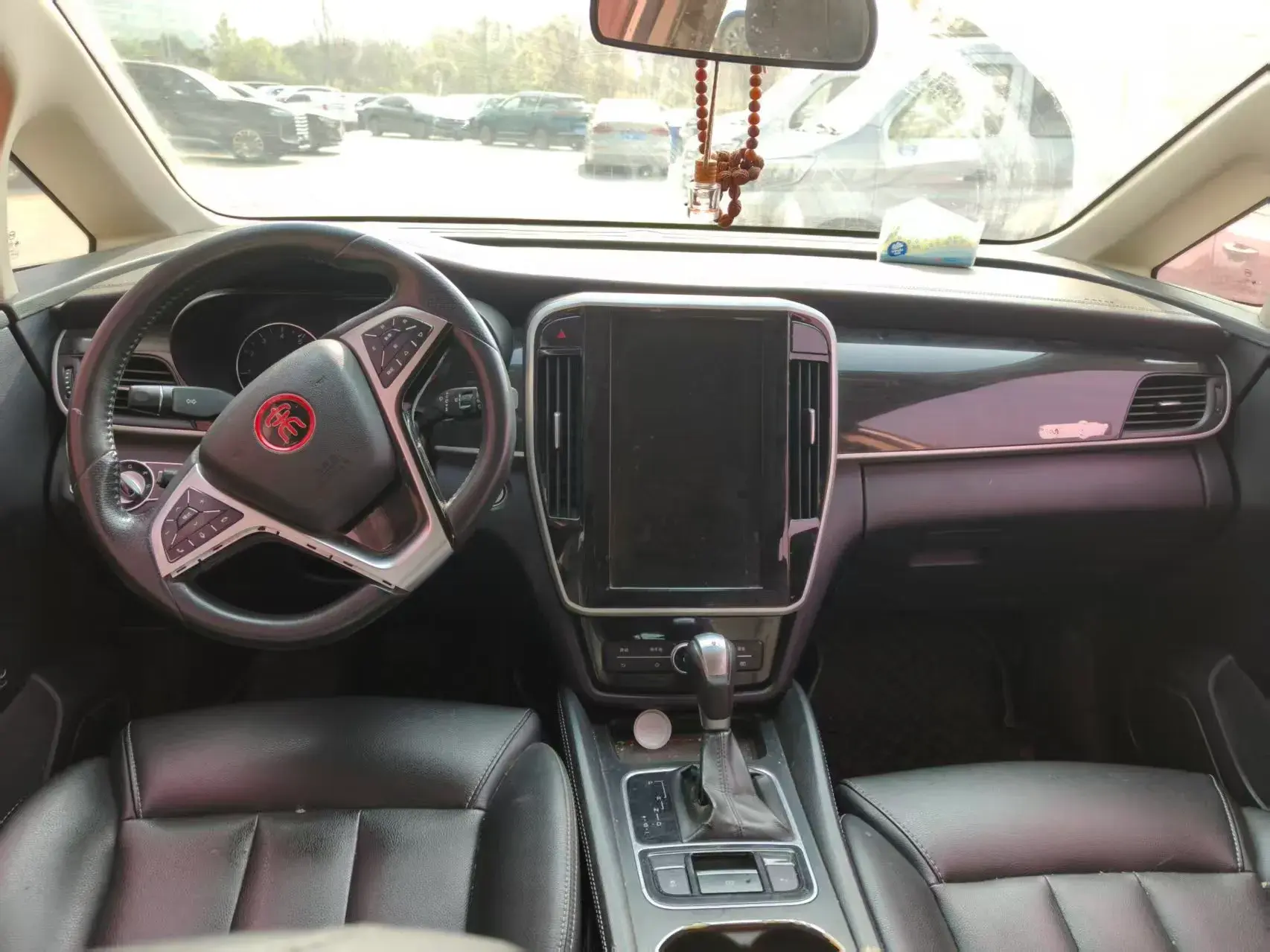 2018 BYD SONG thumbnail 4