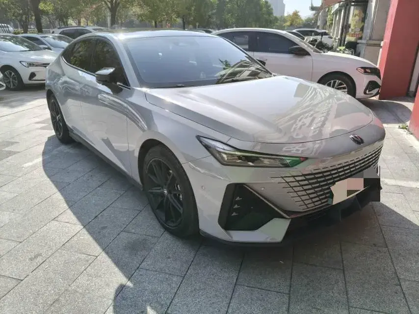 2022 CHANGAN UNI-V thumbnail 3