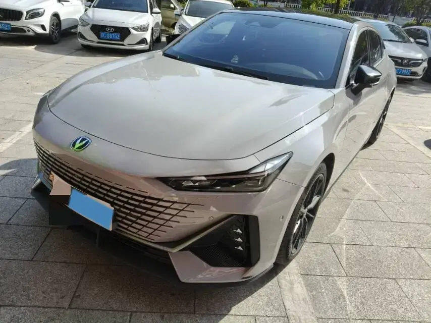 2022 CHANGAN UNI-V view 1