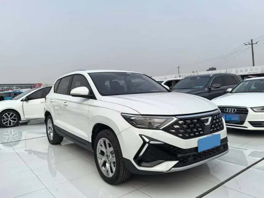 2023 JETTA VS5 thumbnail 3