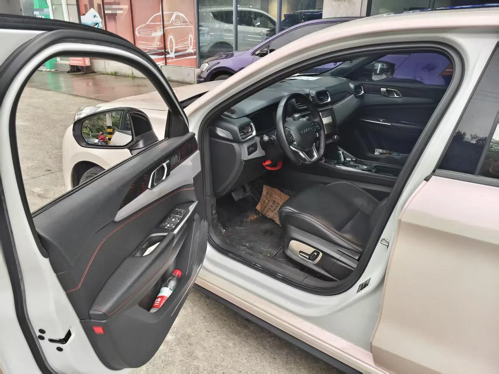 2019 LYNK&CO 03 thumbnail 4