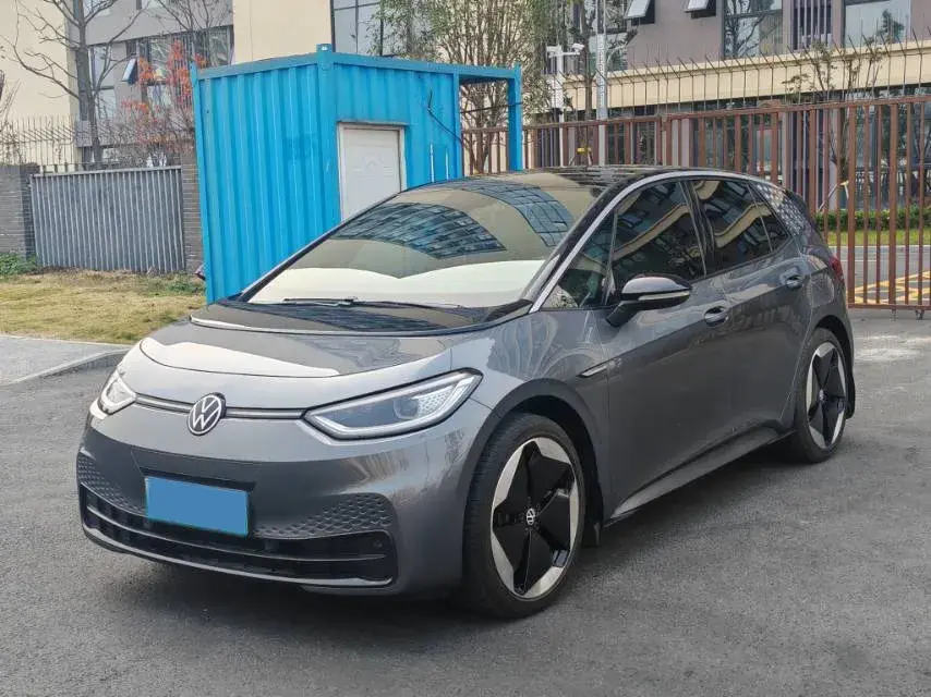 2022 VOLKSWAGEN ID.3 view 1