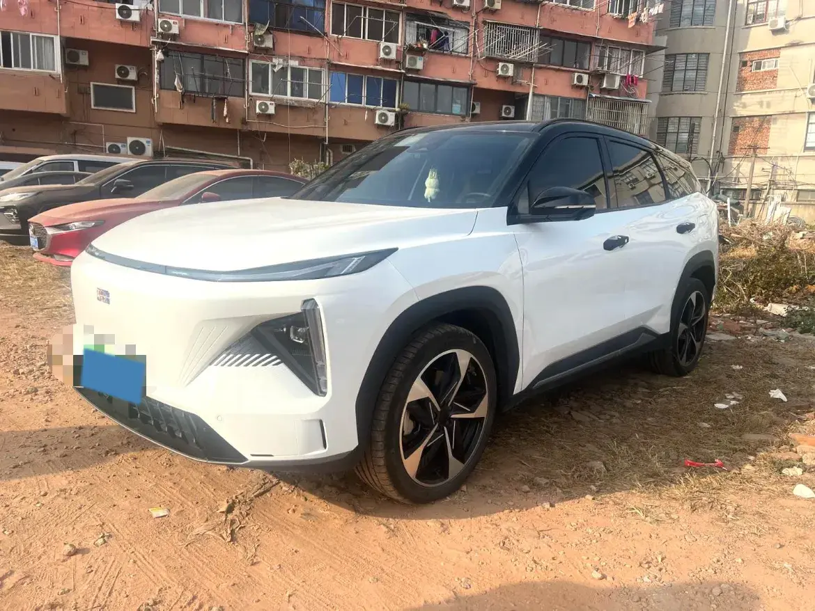 2024 Geely Galaxy L7 1.5T 163HP L4 3DHT PHEV 18.7KWH