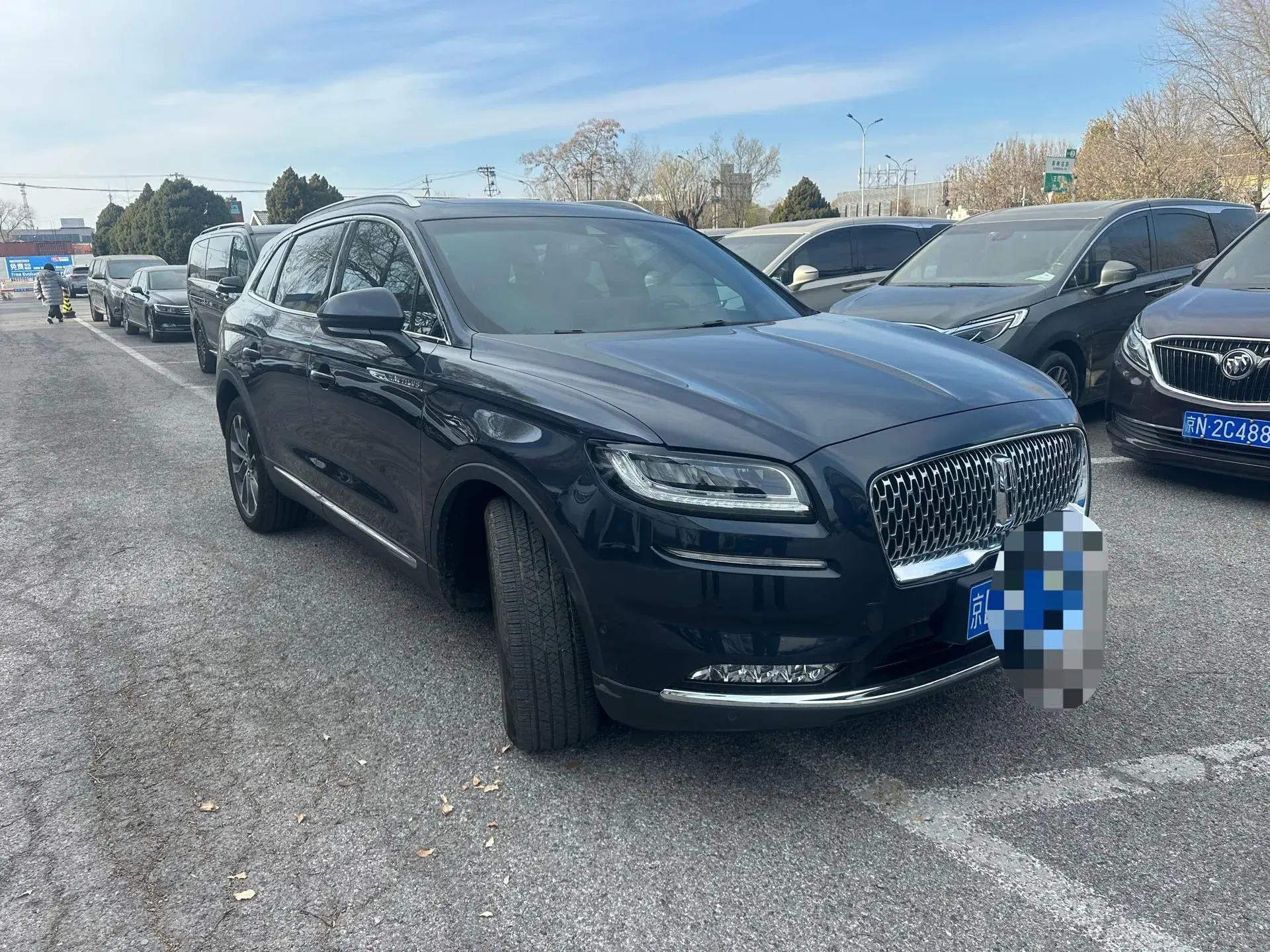 2021 LINCOLN NAUTILUS thumbnail 2