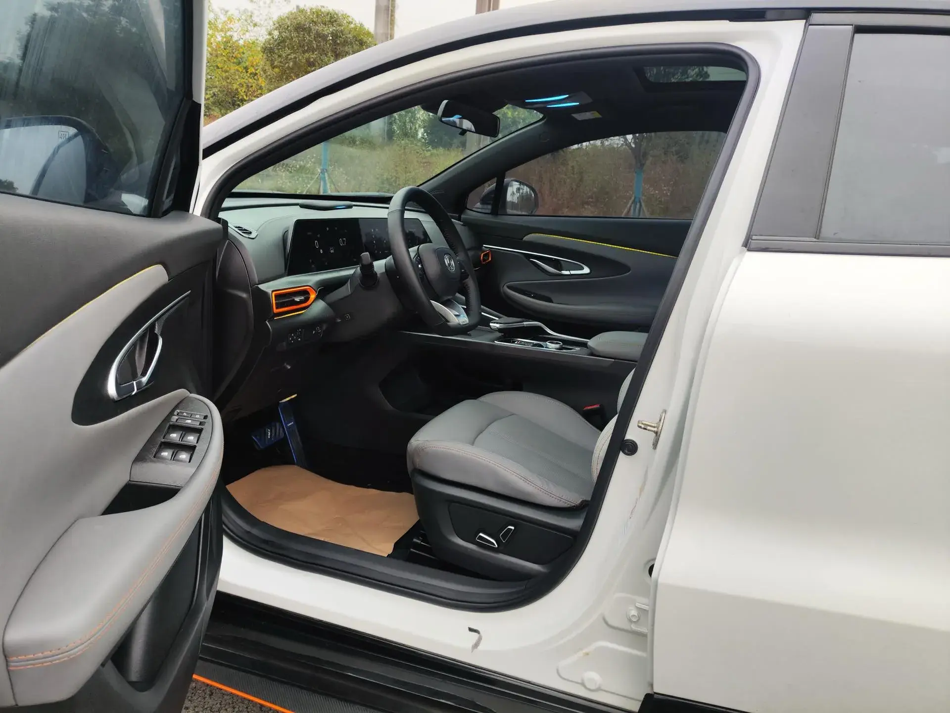 2020 CHANGAN UNI-T thumbnail 4