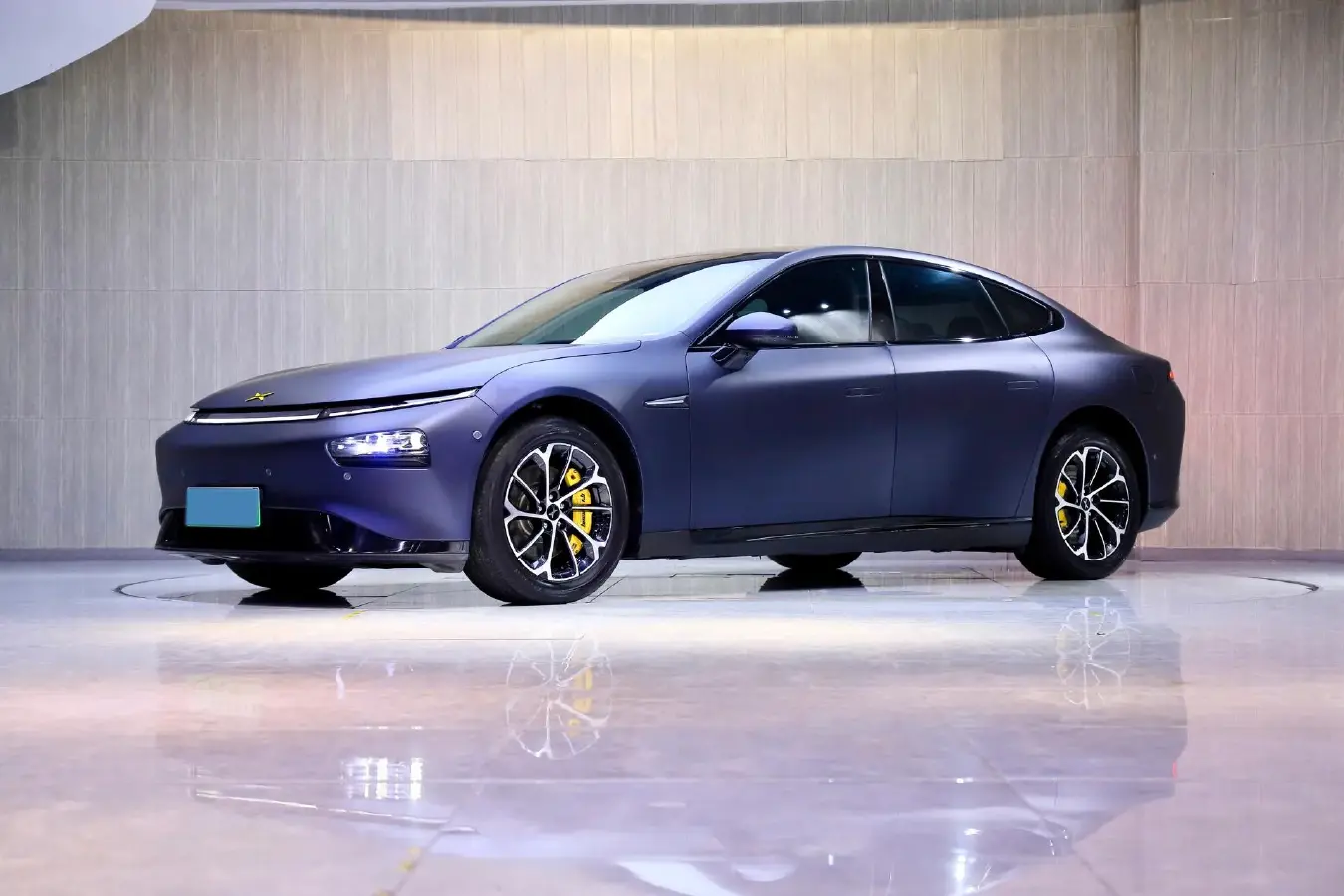 2021 Xpeng P7 BEV 83.1KWH